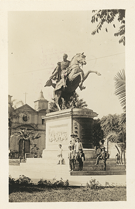 Monumento a Simón Bolívar