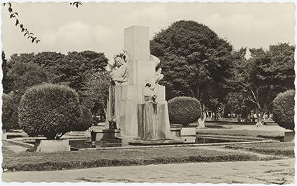 Fuente incaica, en el Parque de la Reserva