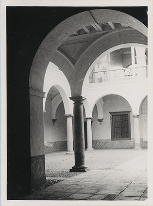 Patio de la casa ‘Pilatos’, antigua casa del marquesado de San Lorenzo de Valle Umbroso