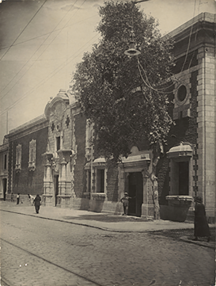 Fachada de la Escuela Nacional de Bellas Artes