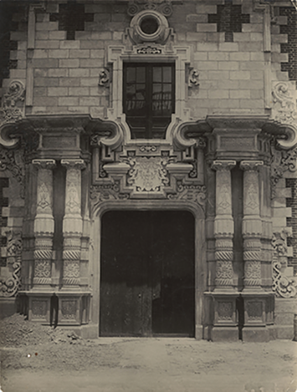 Portada de la Escuela Nacional de Bellas Artes