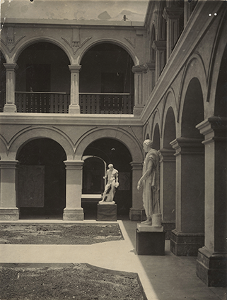 Museo de calcos escultóricos de la Escuela Nacional de Bellas Artes