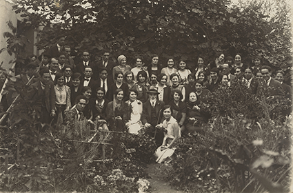 Daniel Hernández y alumnos de la Escuela Nacional de Bellas Artes