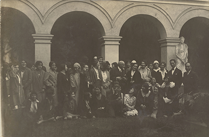 Cumpleaños de Daniel Hernández en la Escuela Nacional de Bellas Artes