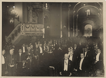 Daniel Hernández en misa Te Deum celebrada en la Catedral de Lima