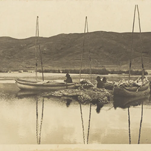 Balseros del Titicaca