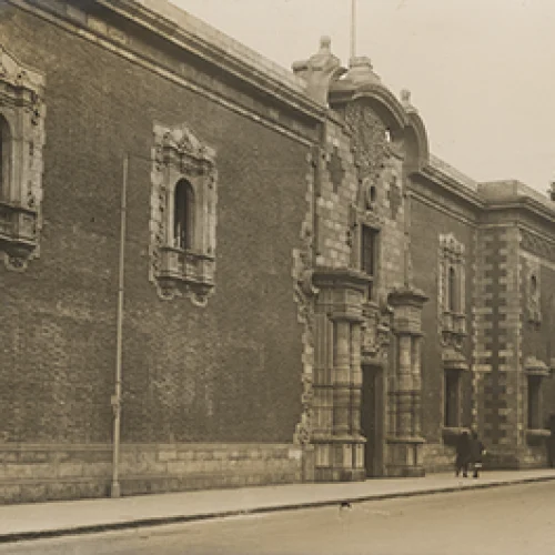 Fachada de la Escuela Nacional de Bellas Artes