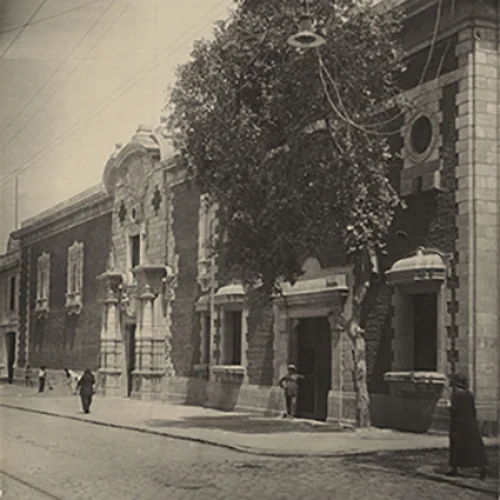 Fachada de la Escuela Nacional de Bellas Artes