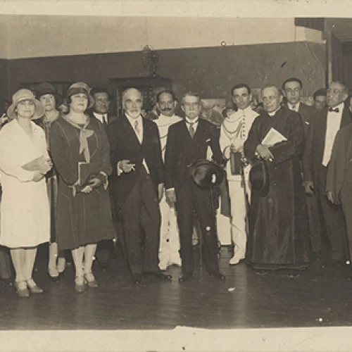 Daniel Hernández y Augusto B. Leguía en la exposición de la Escuela Nacional de Bellas Artes