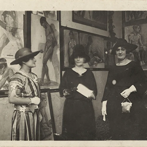 En la exposición oficial de la Escuela Nacional de Bellas Artes
