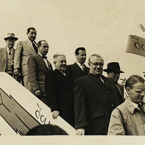 Llegada de Paul Bryan y William Teeling junto a una comitiva de diplomáticos extranjeros al Cusco